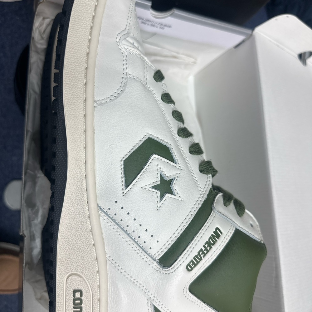 Undefeated Converse Weapons mid - Picture 3 of 10